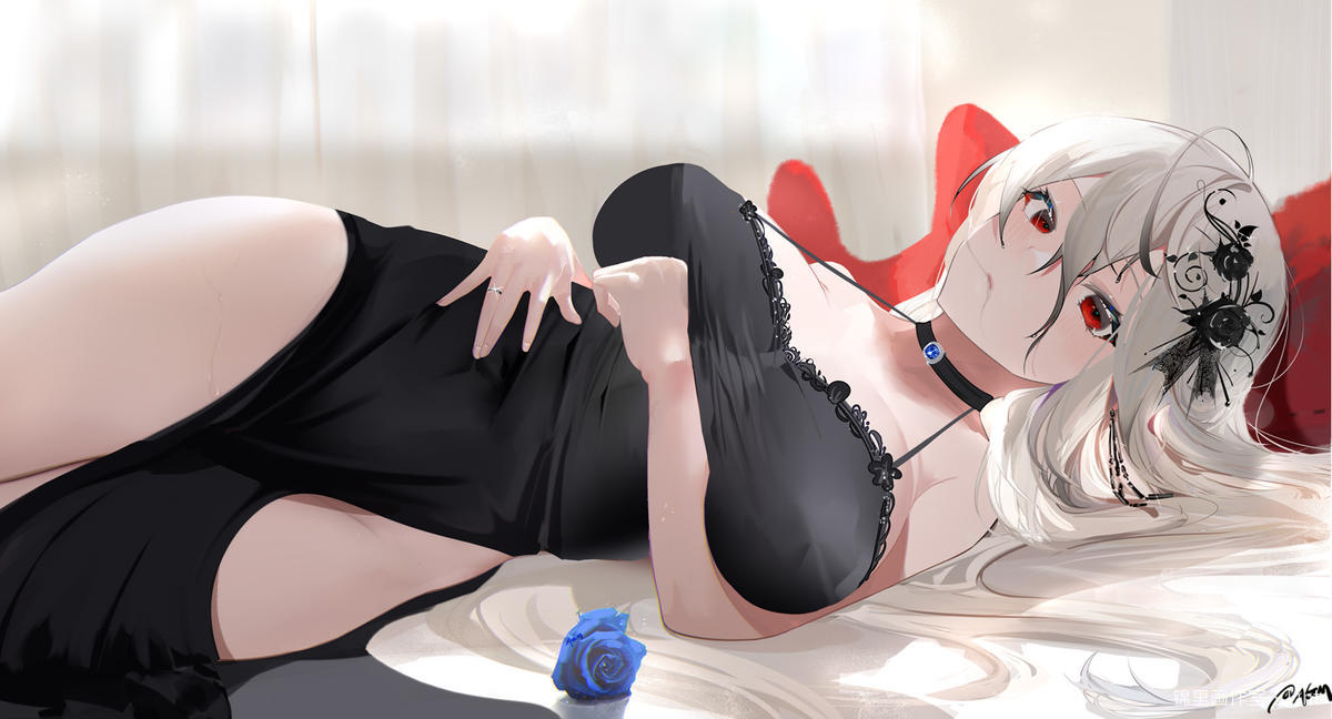 蒂蒂 摸肚脐