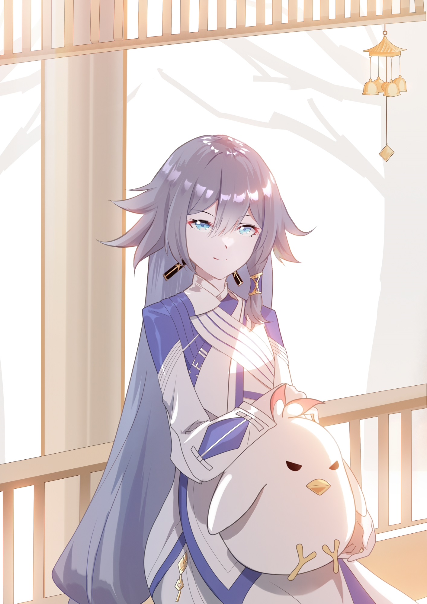 华