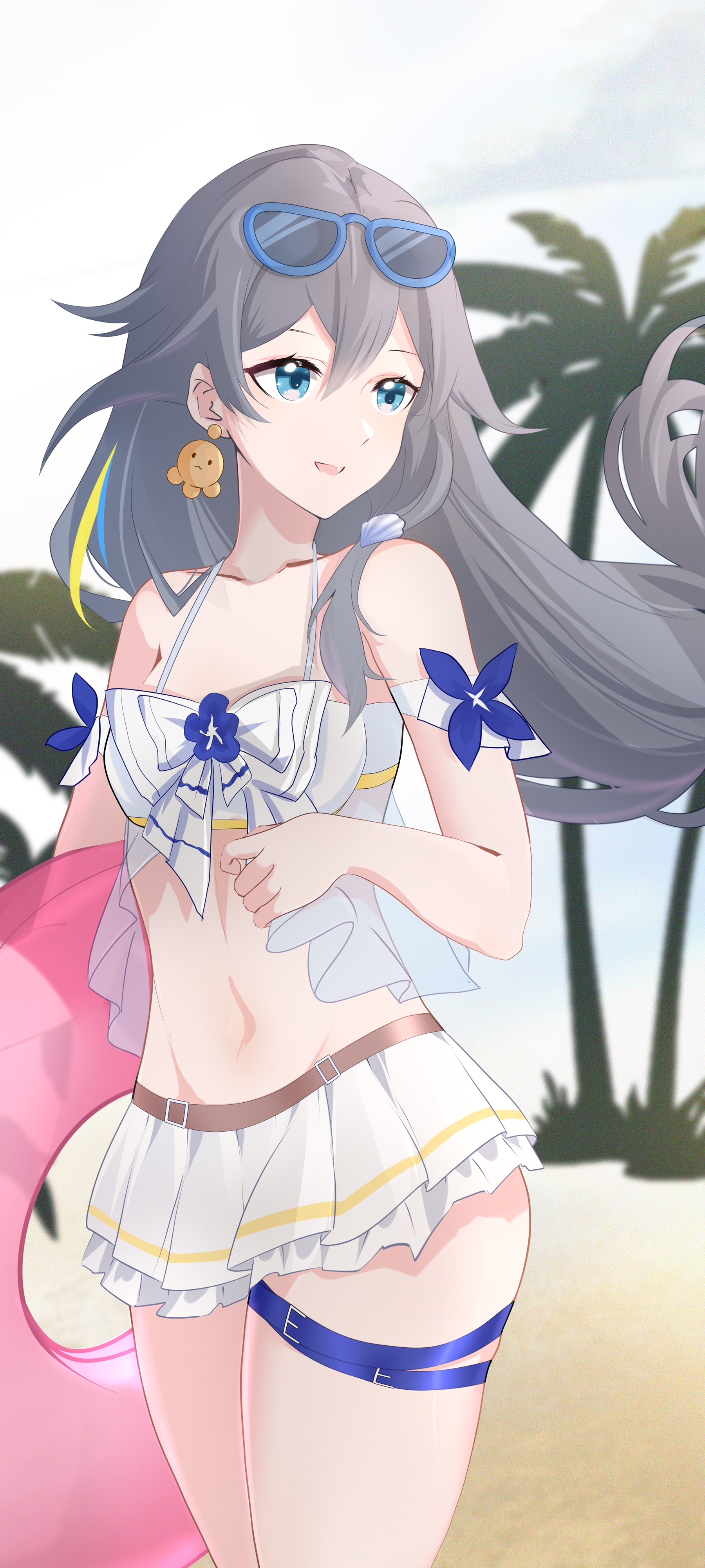 华