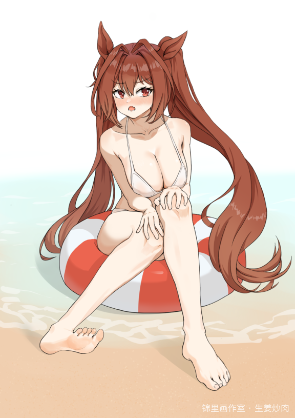 泳装赤骥！